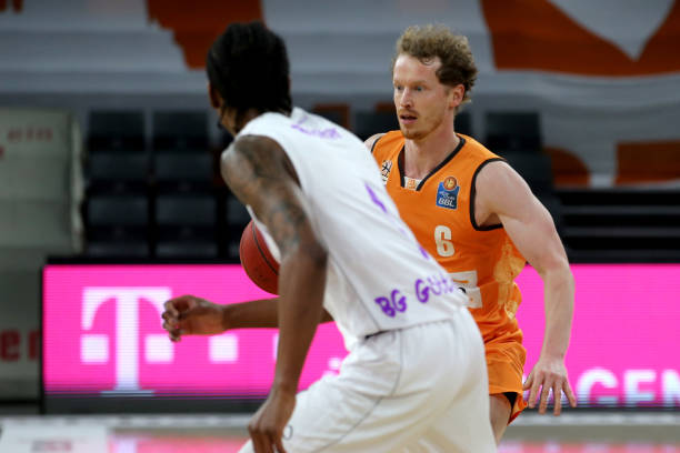 出顶尖选手 出顶尖选手